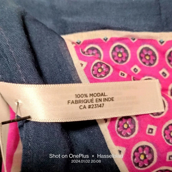 Talbots NWT Floral Botanical Fringe Hem Multifunctional Rectangle Scarf Wrap - Picture 6 of 13